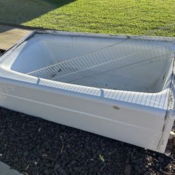 Bath Tub