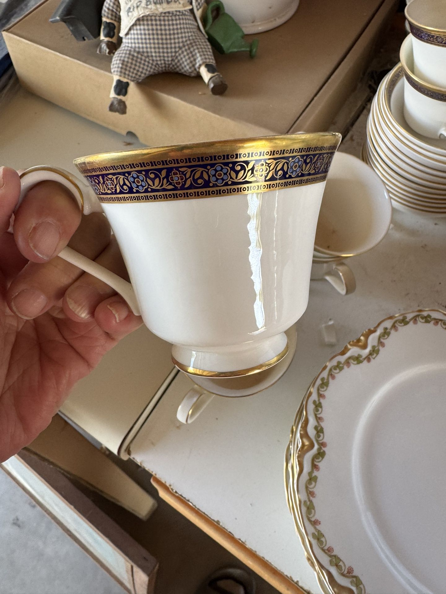 Royal Doulton “Harlow” Bone china