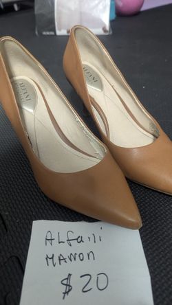 See 6 Pictures Alfani Women Shoes Size 9-10 Only $10