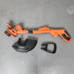 Black And Decker BLACK+DECKER 6.5 AMP Corded Electric 2-in-1 String Trimmer & Lawn Edger