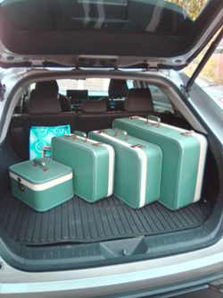 Vintage Green Luggage Set – 4 Pieces