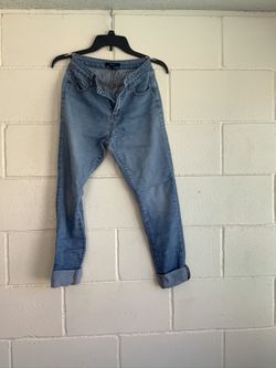 Forever 21 boyfriend jeans