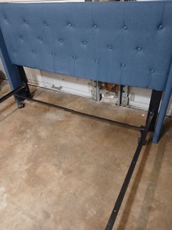 Blue Tufted Upholstered Headboard with Metal Bed Frame