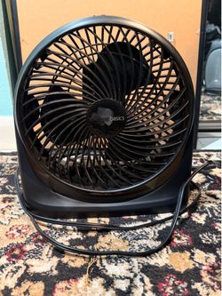 Small fan for desk
