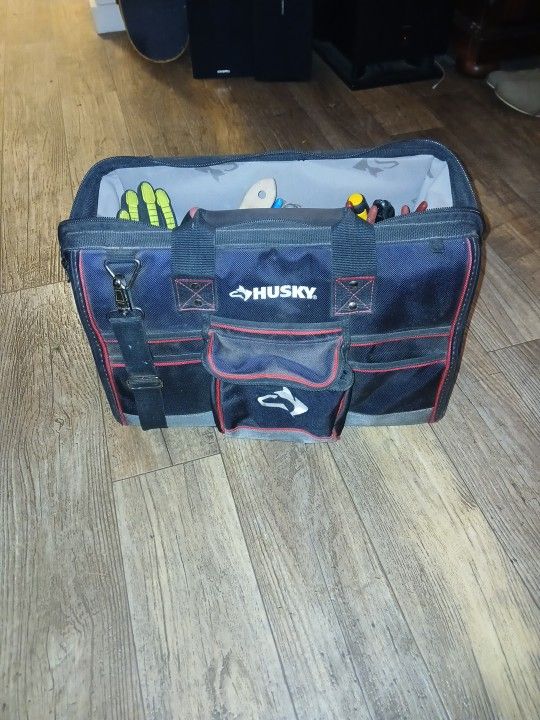 Great Husky Bag Light Wear General Use! Holds All You Hand Tools And Some