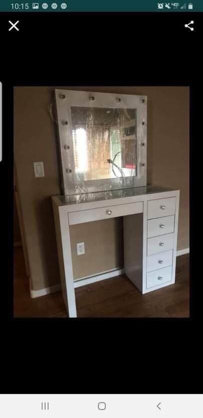 Vanity With Mirror
