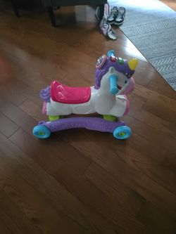 Litter Pony Good Condition For A Girl 1 Year Old O 2 Years Old  Para Nena De Un An̈o O Dos 