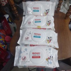 Cuatro Bolsas Wipes  De Hugges Por $12