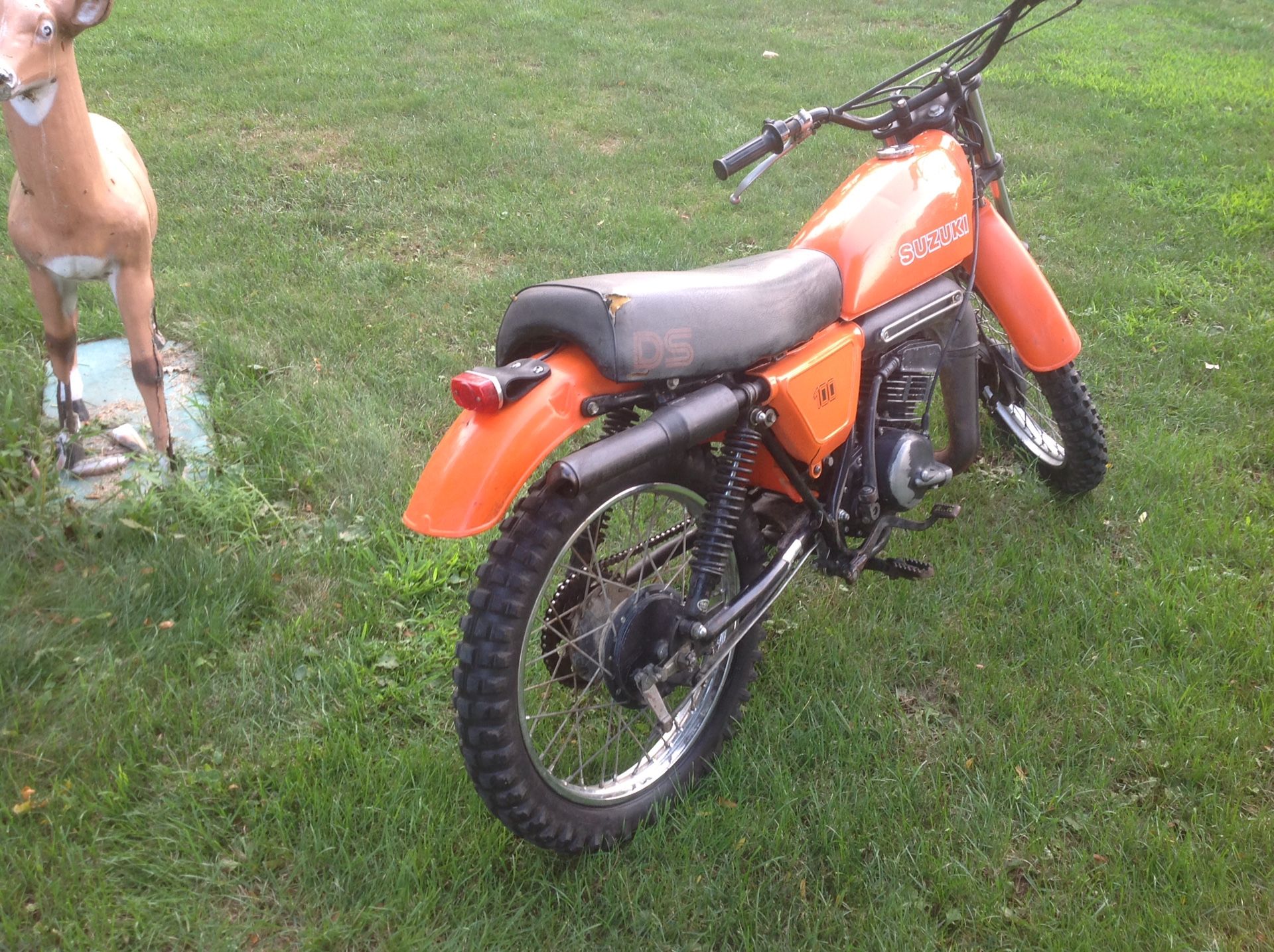 Suzuki DS 100cc CCI motorcycle, dirt bike