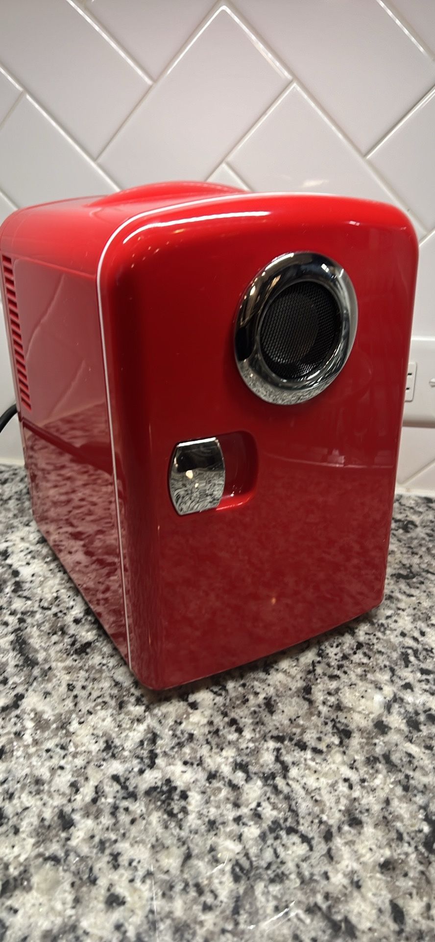 Blue tooth SPEAKER MINI FRIDGE