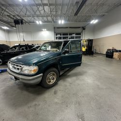 1996 Ford Explorer