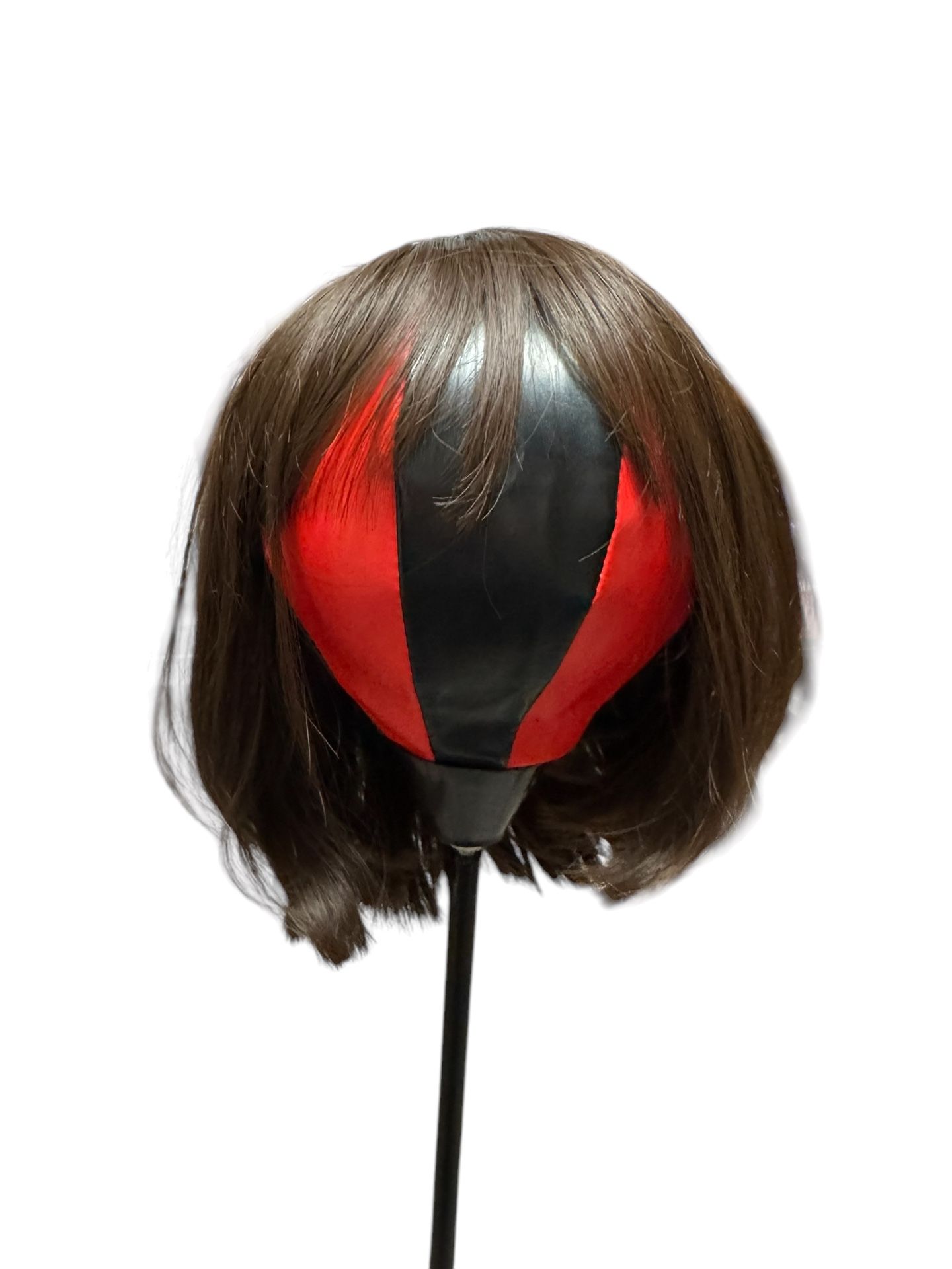 New short brown wig with bangs