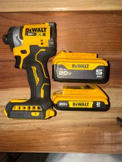 Dewalt Impact XR 20V  Brushless