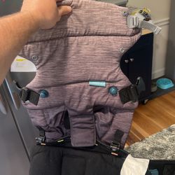 infantino carrier