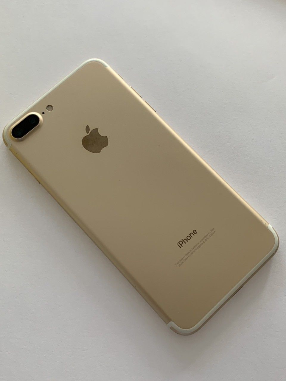 IPHONE 7 PLUS 32GB FACTORY UNLOCKED EXCELLENT CONDITION