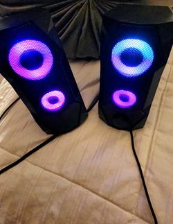 VIVITAR Gaming Speakers New 
