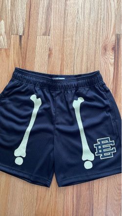 EE Shorts