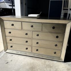 Pier 1 Dresser 