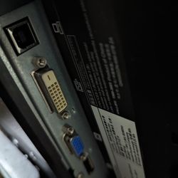 HP 21.5 Computer Monitor 