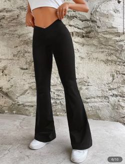 High Waisted Black Flared Leggings L(8/10)