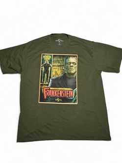 New Universal Studios T-Shirt Universal Monsters Frankenstein Unisex - Adult Size XL    Tags: #emo #goth #metal #horror #monster band tee band t shirt