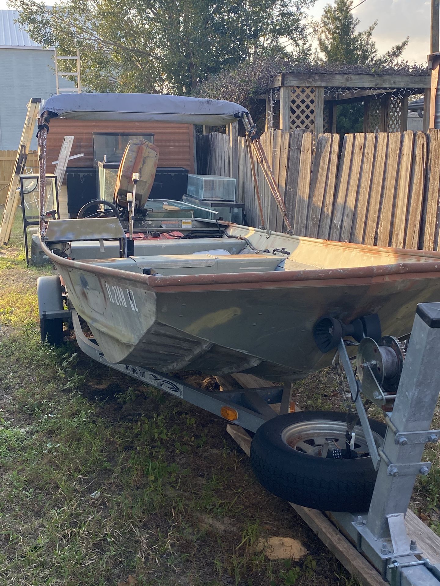 2008 Lowe’s 18’ 52” Wide John Boat