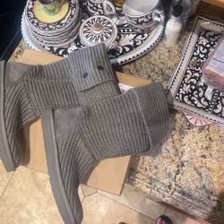 Knit Ugg Boots -Grey - New In Box - Size 10