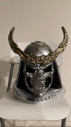 Mortal Kombat Shao Kahn popcorn bucket