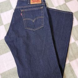 Mens Levi’s Size 34x32