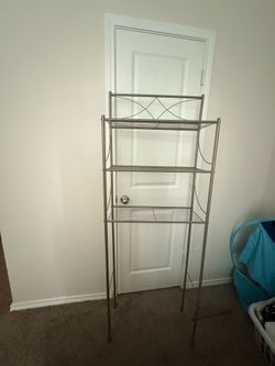 Bathroom over the toilet shelf / storage