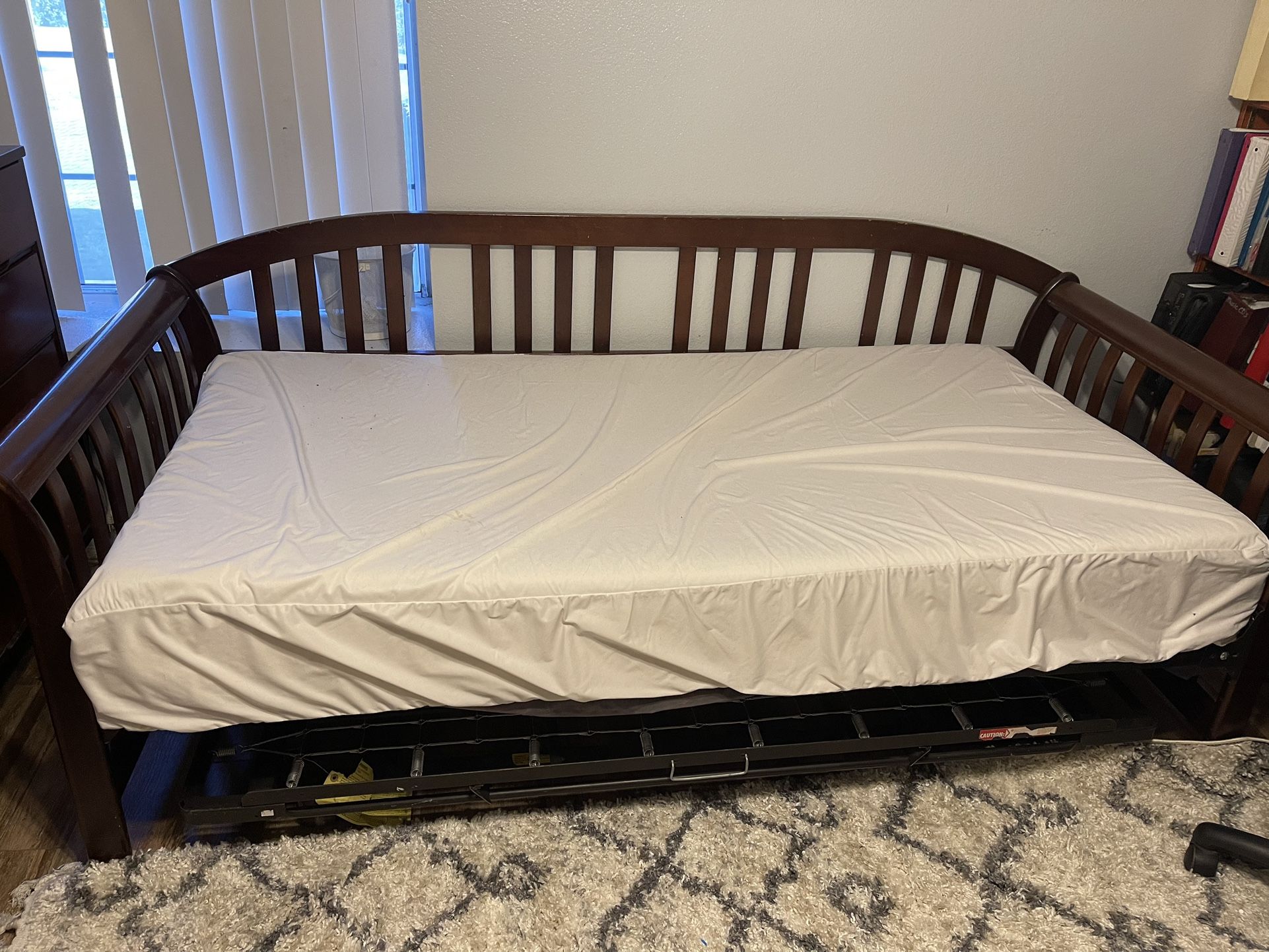 Day Bed And Trundle With Mattress for Sale in Las Vegas, NV OfferUp