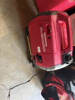 Honda Backpack Generator