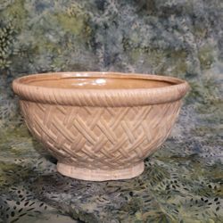 Ceramic Basket Pattern Dish