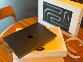 M4 Pro Chip 24GB 512GB Apple Macbook Pro 14 inch New