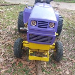 70s Pulling Tractor With 4 Speed Transmission 