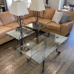 Nice - 3 TABLES & 2 LAMPS Set - Great Deal!