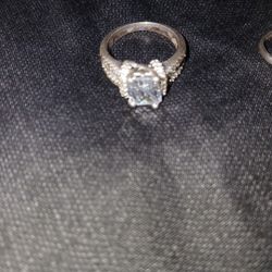 Silver ring with amethyst stone