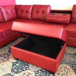 BRAND NEW REVERSIBLE SECTIONAL SOFA WITH STORAGE OTTOMAN 
