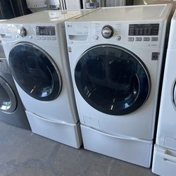 Lg Washer And Dryer Set 