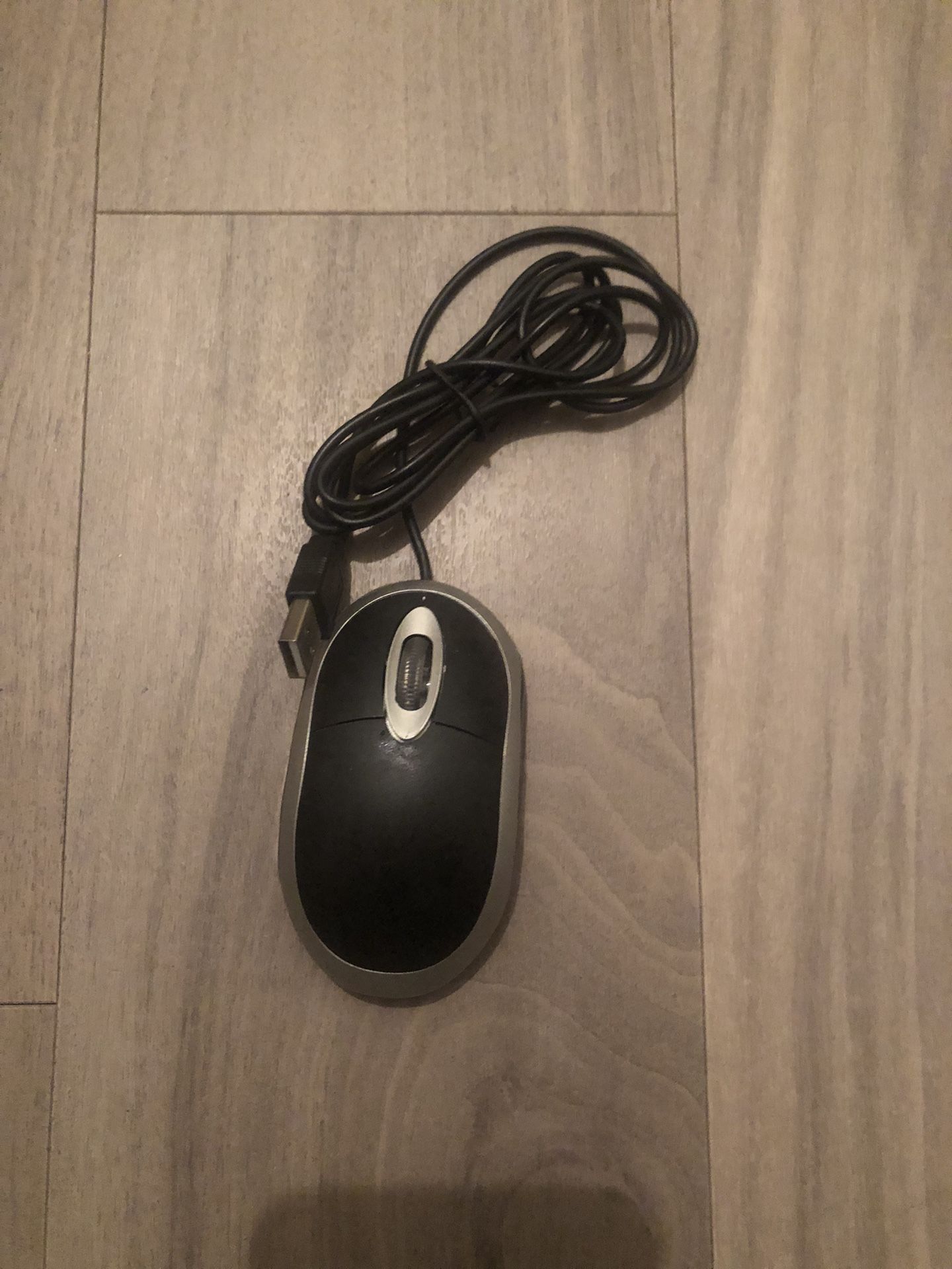 2 (Two) Simple Wired Mouses