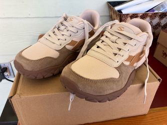 Hobibear Unisex Hareball-Wide Toe Sneakers (new)