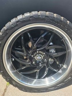 24” rims / tires