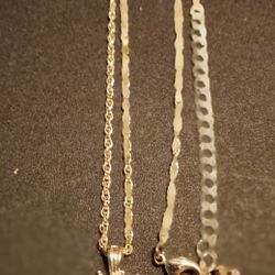 Cute CZ heart pendant with 20" chain