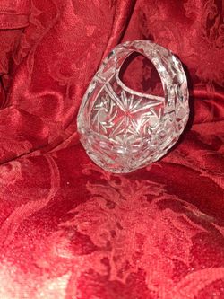 LOVELY VINTAGE BOHEMIA LEAD CRYSTAL BASKET DEEP HAND CUT
