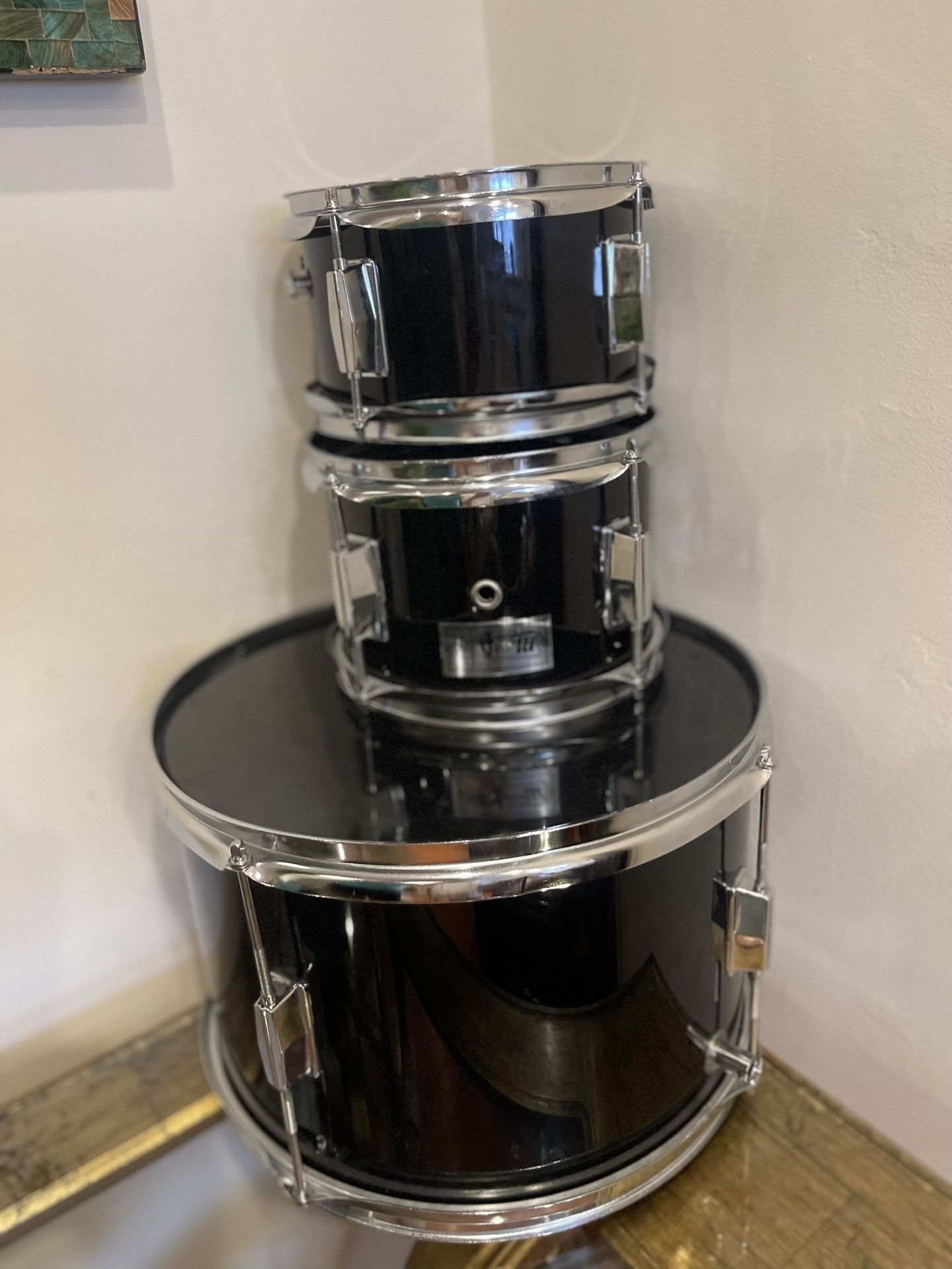 Black Drum Set