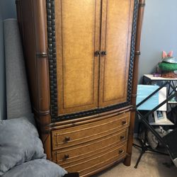 Armoire