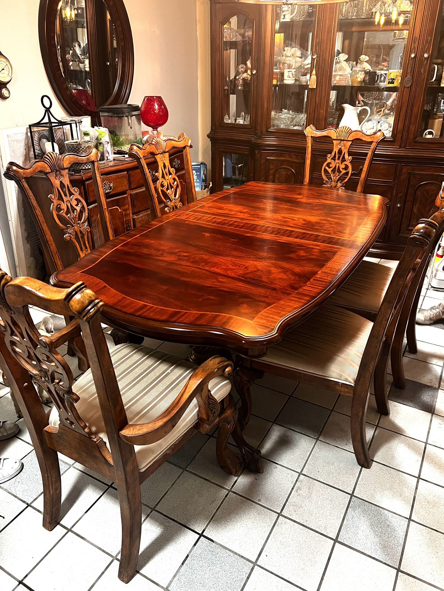 8 Chairs, Table and Cabinet w- Table Cover