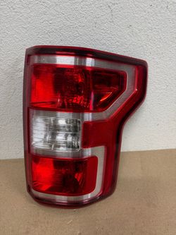 2016-2019 FORD F-150 RIGHT SIDE OEM
