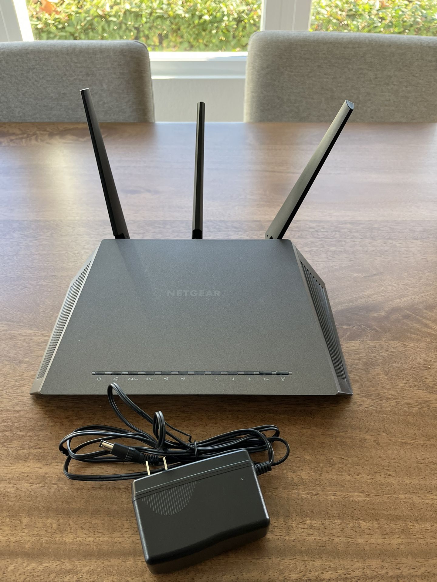 NETGEAR Nighthawk - AC2300 Smart WiFi Router