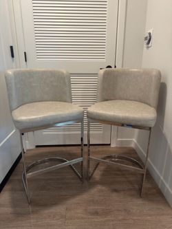 Leather Perfect Condition Bar Stools x2 (220 Original)